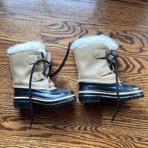 Sorel Ram Winter boots.  Kids size 10.  Gently used.